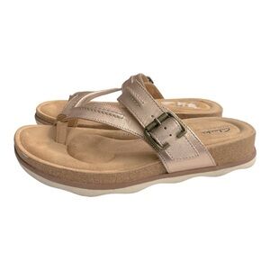 Clarks Brynn Madi Sandal in Leather Rose Gold Size 9 M